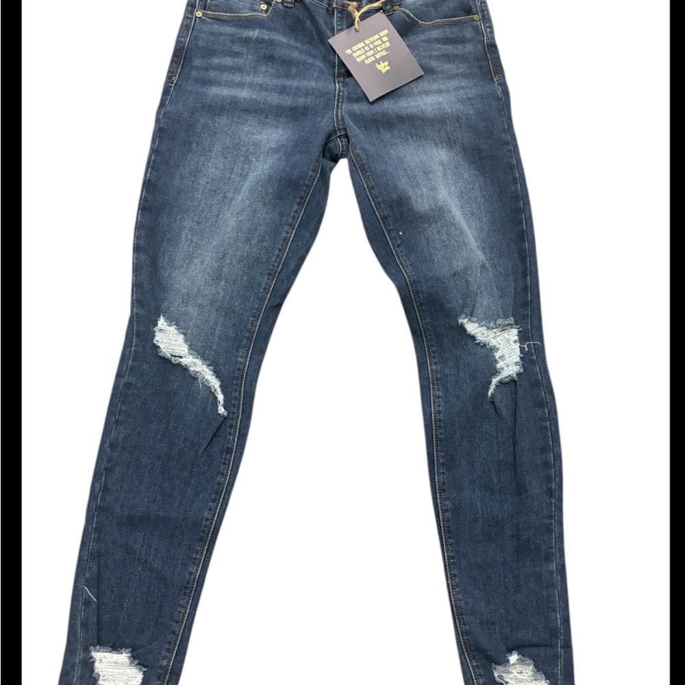 Indigo Rein Distressed mid- rise, narrow leg Blue Jeans size 9
